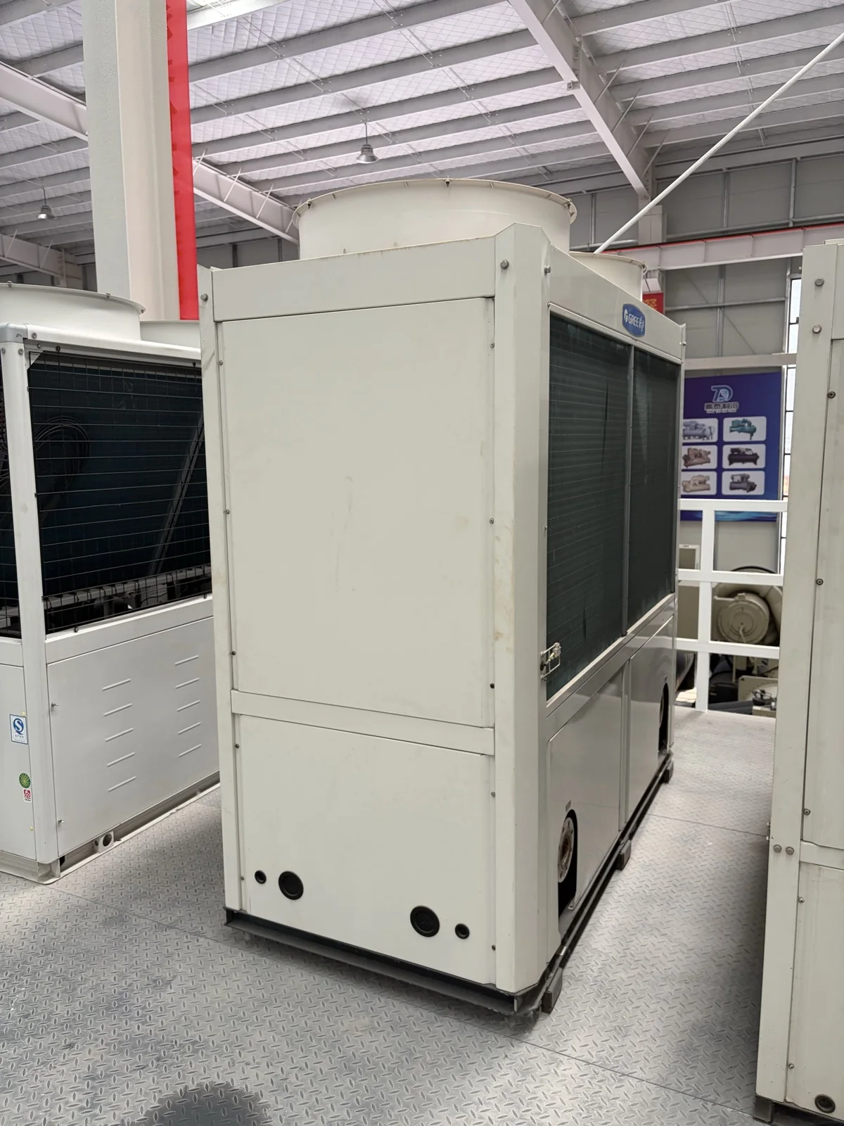 Gree LSQWRF65M/NaE modular air-cooled heat pump chiller, Unit 8523874000565