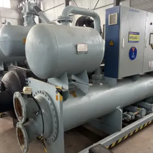 Used KINGFIT QLK840SMBYZ/UH 840 kW screw chiller