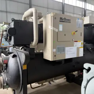 McQuay PFSY4G2D412JSF 1333 kW water-cooled single-screw chiller actual unit