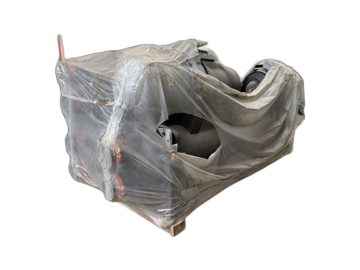 Midea SCWE270HR-A Z1 Water-Cooled Screw Chiller, Unit 0001003112721765C18230200001